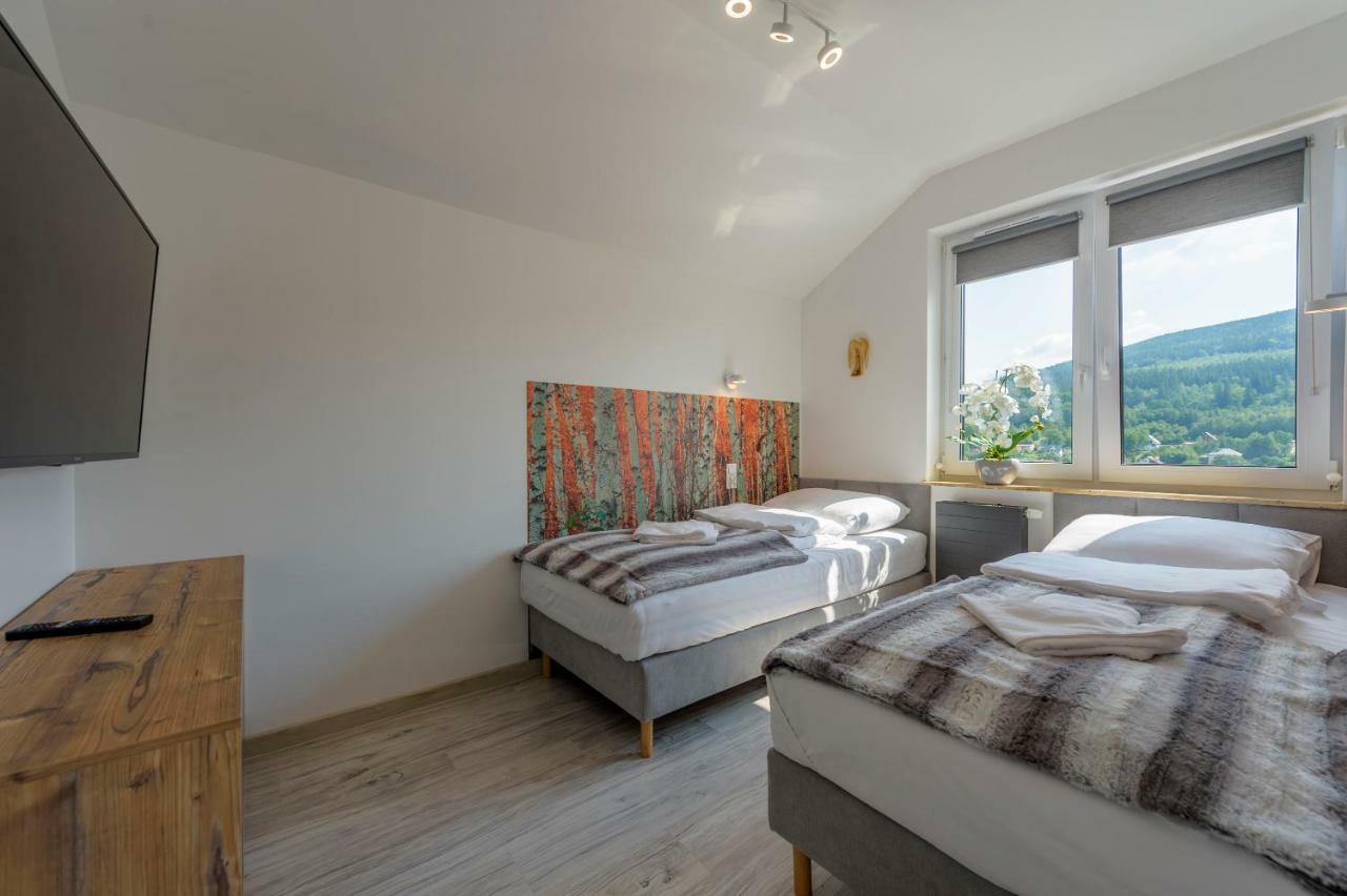 Apartament Logana Z Sauna - 5D Apartamenty ชเวียราโดว์-สโดรยจ์ ภายนอก รูปภาพ